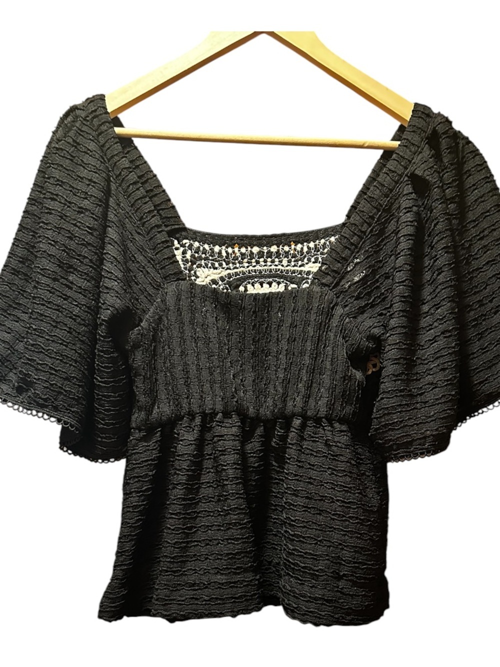 Sarah Hann Black Peplum Top with Ivory Crochet Panel - Picture 3 of 5